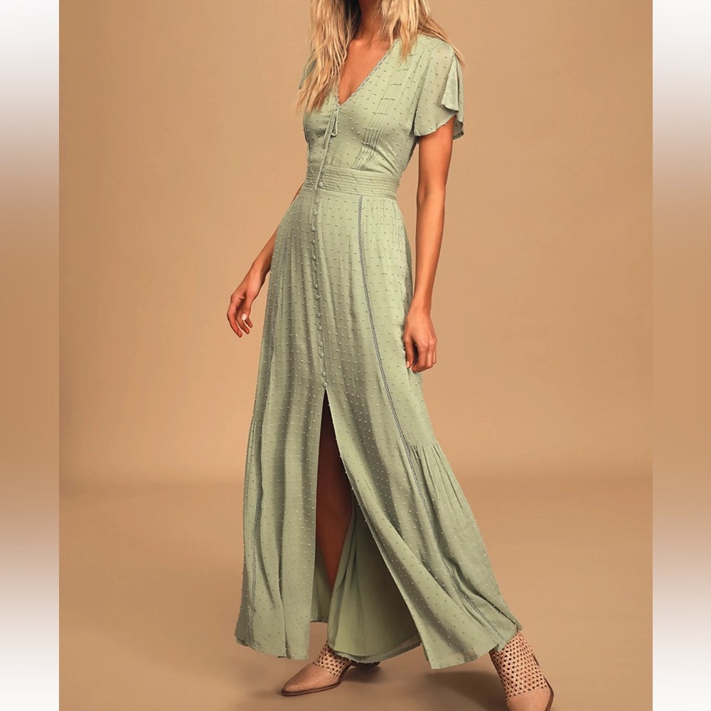 Lulu’s maxi dress